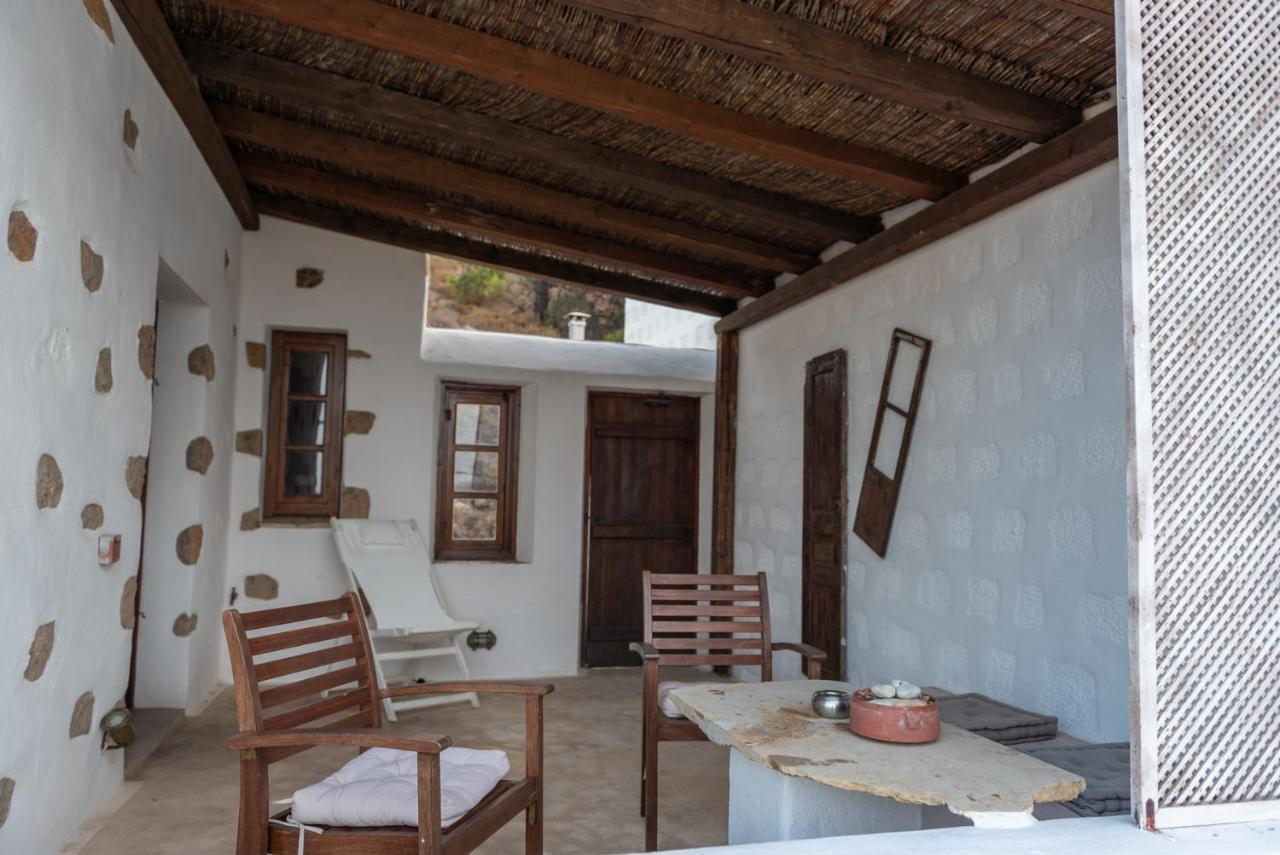 Kalderimi Studios Patmos Town Exterior photo