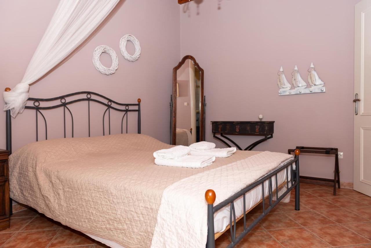 Kalderimi Studios Patmos Town Exterior photo